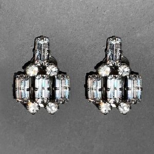 Rare! Vintage Art Deco Clip Earrings